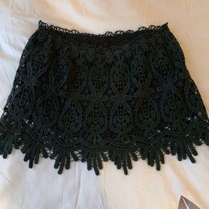 3/$15 Black and lace skirt